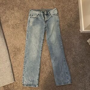 American Eagle White Washed Straight Jeans
Size: 28x30